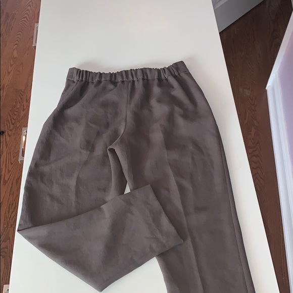 Olive Green Dress Pants from Aritzia - Picture 2 of 2